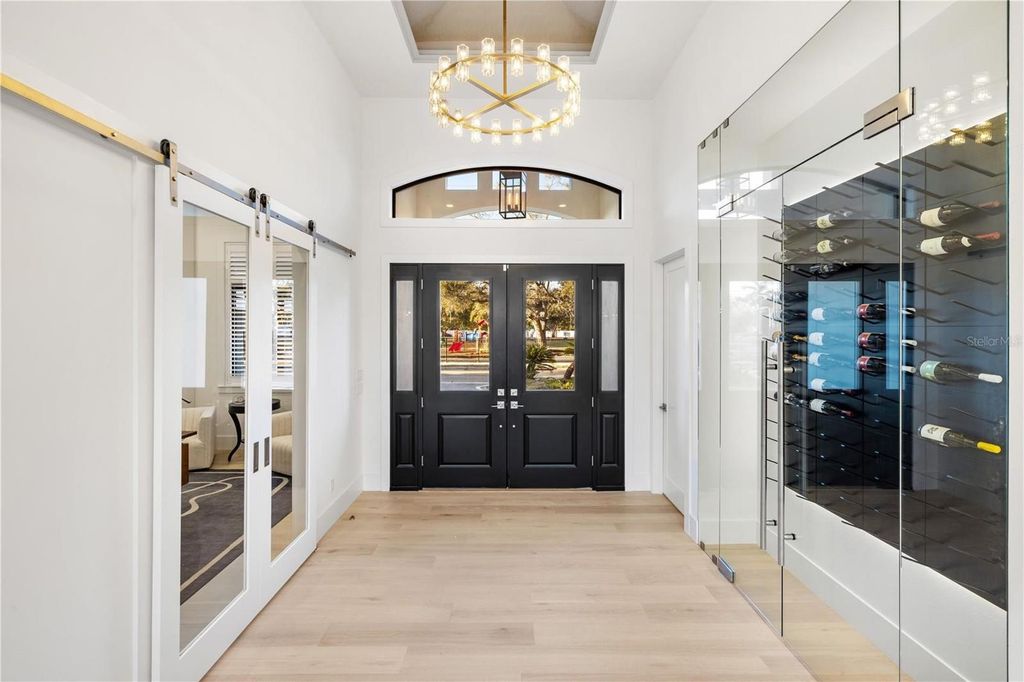 Image 38 of property listing at 1800 WEBBER STREET, Sarasota, FL 34239