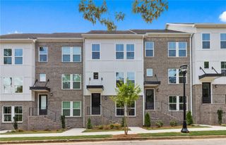 2579 Astaire Court, Atlanta, GA 30318