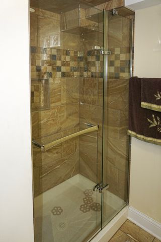 3318 N Page Avenue, Chicago, IL 60634