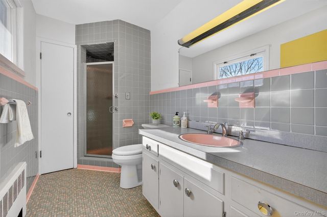 7 Wodenethe Drive S, Beacon, NY 12508