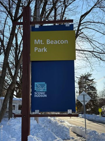7 Wodenethe Drive S, Beacon, NY 12508