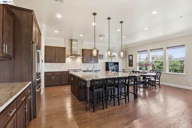 7151 Atlas Peak Dr, Dublin, CA 94568