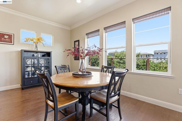 7151 Atlas Peak Dr, Dublin, CA 94568
