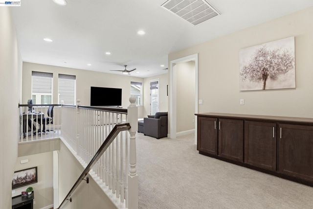 7151 Atlas Peak Dr, Dublin, CA 94568