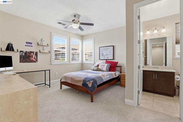 7151 Atlas Peak Dr, Dublin, CA 94568