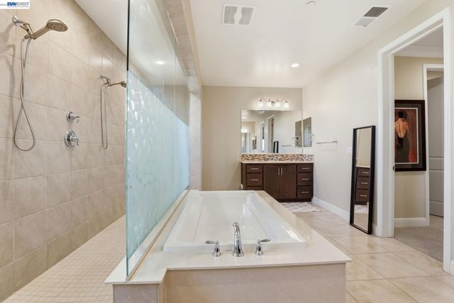 7151 Atlas Peak Dr, Dublin, CA 94568