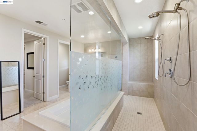 7151 Atlas Peak Dr, Dublin, CA 94568