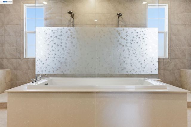 7151 Atlas Peak Dr, Dublin, CA 94568