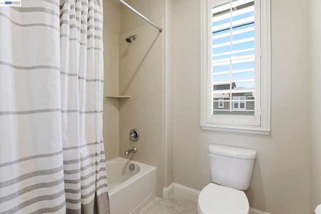 7151 Atlas Peak Dr, Dublin, CA 94568