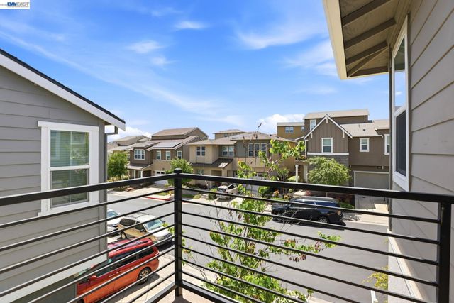 7151 Atlas Peak Dr, Dublin, CA 94568