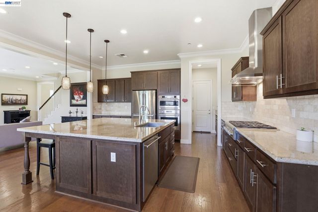 7151 Atlas Peak Dr, Dublin, CA 94568
