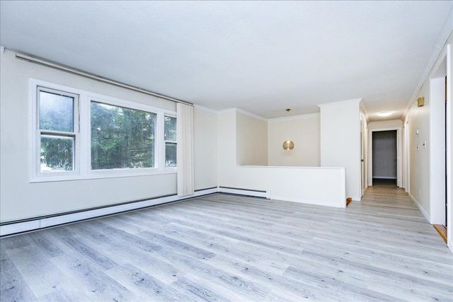 3 Bernice Avenue, Salem, NH 03079