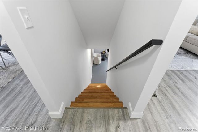 2424 Fisher Road, Howell, MI 48855