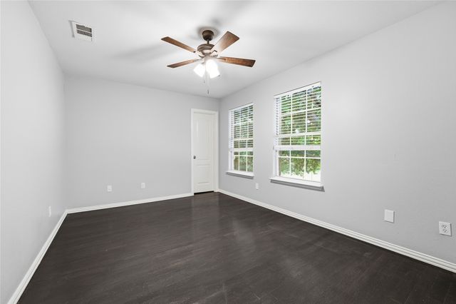 2213 Ridgewood Drive, Mckinney, TX 75071