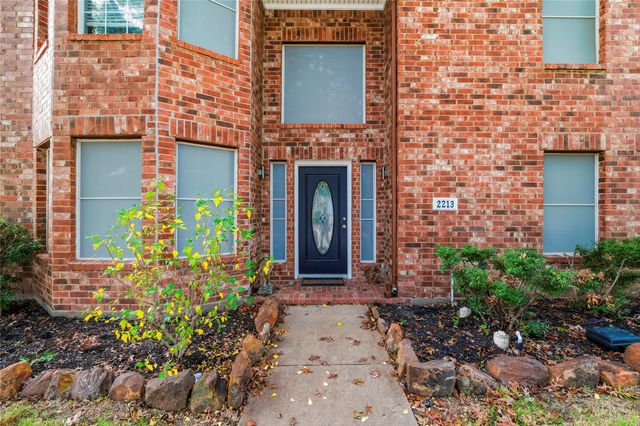 2213 Ridgewood Drive, Mckinney, TX 75071