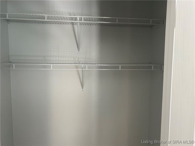 3053 Wooded Way, Jeffersonville, IN 47130