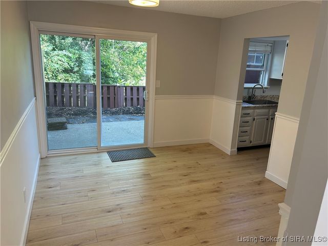 3053 Wooded Way, Jeffersonville, IN 47130