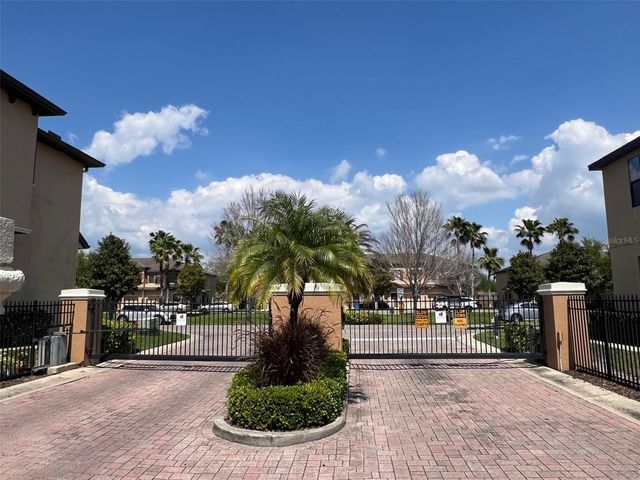 10243 VILLA PALAZZO COURT, Tampa, FL 33615