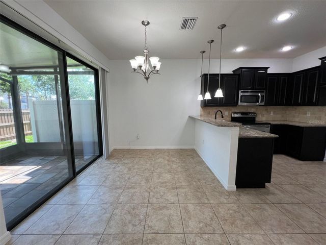 10243 VILLA PALAZZO COURT, Tampa, FL 33615