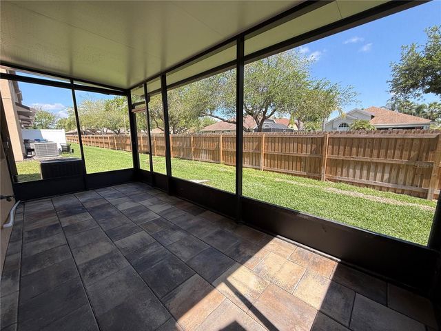 10243 VILLA PALAZZO COURT, Tampa, FL 33615