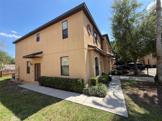 10243 VILLA PALAZZO COURT, Tampa, FL 33615