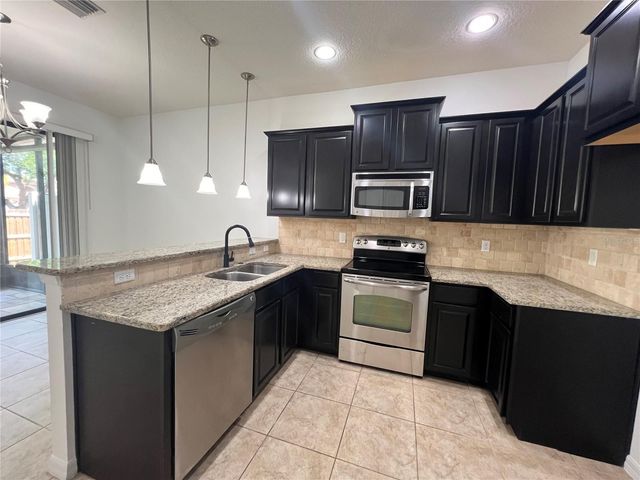 10243 VILLA PALAZZO COURT, Tampa, FL 33615