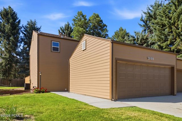 3088 E Nordic Drive, Cottonwood Heights, UT 84093