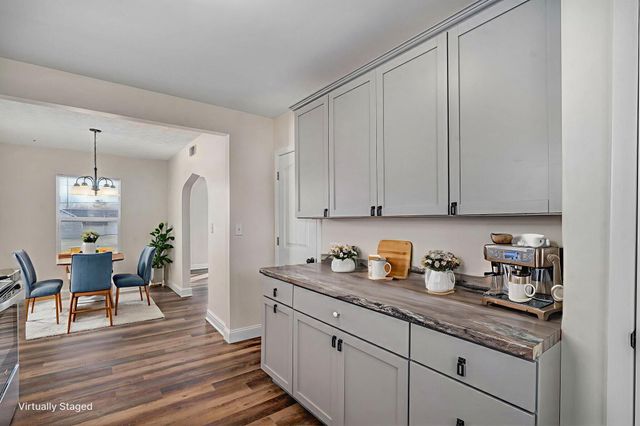 2723 N National Avenue, Springfield, MO 65803