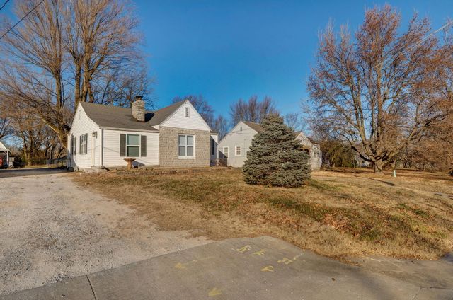 2723 N National Avenue, Springfield, MO 65803