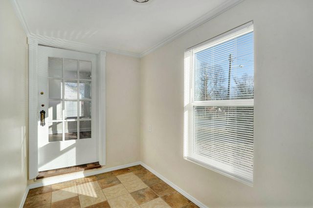 2723 N National Avenue, Springfield, MO 65803