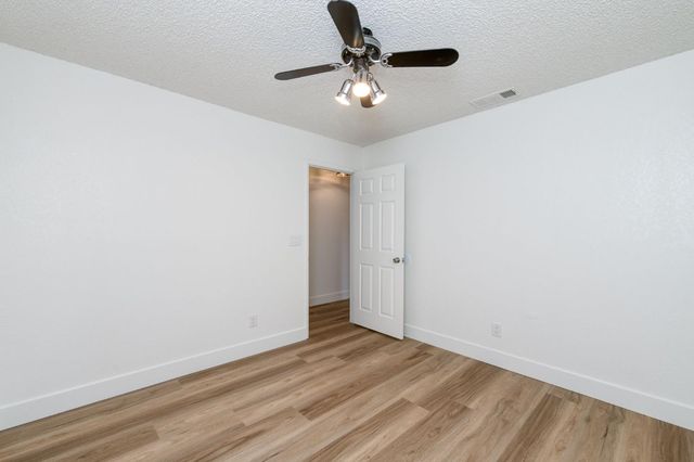 6103 N Prospect Avenue, Fresno, CA 93711