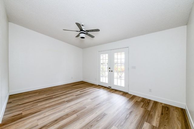 6103 N Prospect Avenue, Fresno, CA 93711