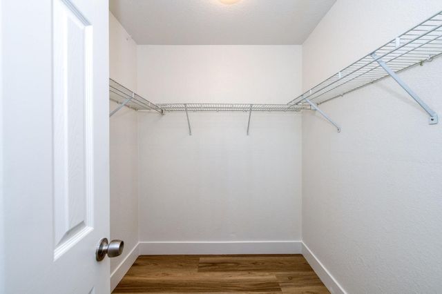 6103 N Prospect Avenue, Fresno, CA 93711