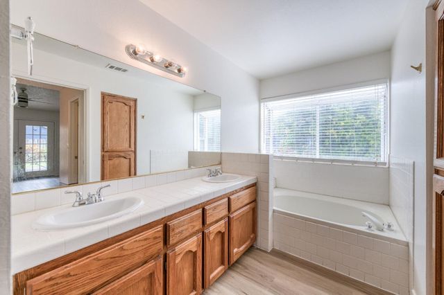 6103 N Prospect Avenue, Fresno, CA 93711