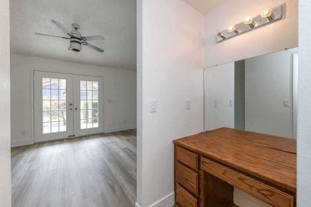 Image 23 of property listing at 6103 N Prospect Avenue, Fresno, CA 93711