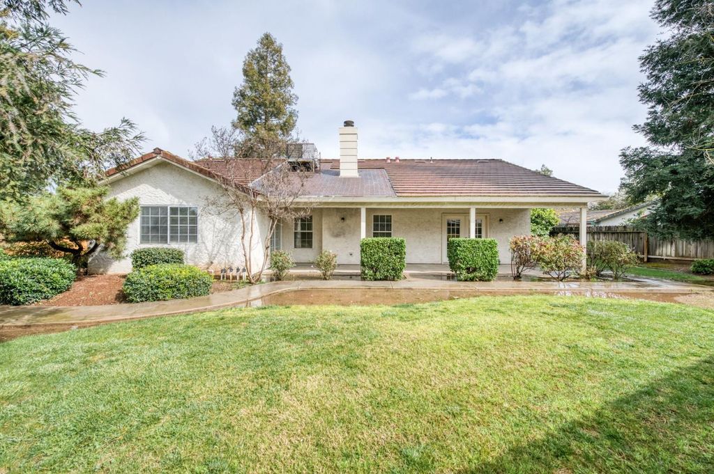 Image 31 of property listing at 6103 N Prospect Avenue, Fresno, CA 93711