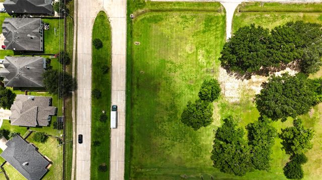 602 Sycamore Road, Richmond, TX 77469