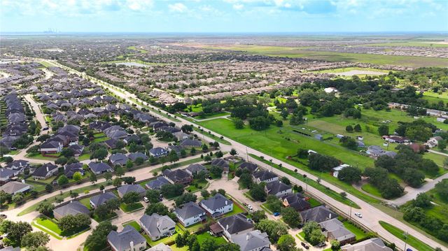 602 Sycamore Road, Richmond, TX 77469