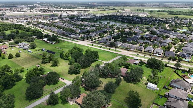 602 Sycamore Road, Richmond, TX 77469