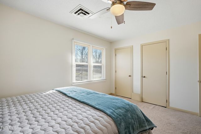 1707 West Lakeview Dr 2, Johnson City, TN 37601