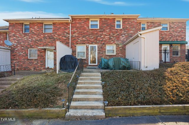 1707 West Lakeview Dr 2, Johnson City, TN 37601