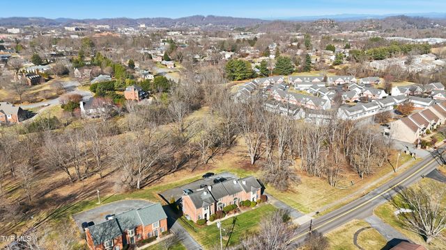 1707 West Lakeview Dr 2, Johnson City, TN 37601