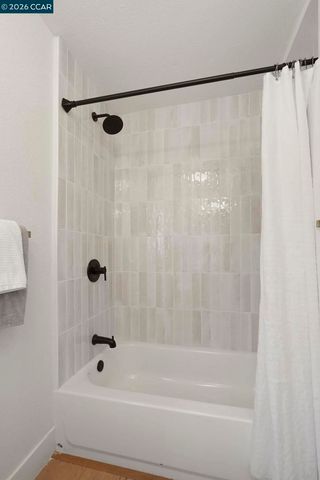 4054 Sumac Ln, Sacramento, CA 95820