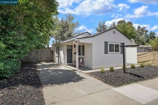 4054 Sumac Ln, Sacramento, CA 95820