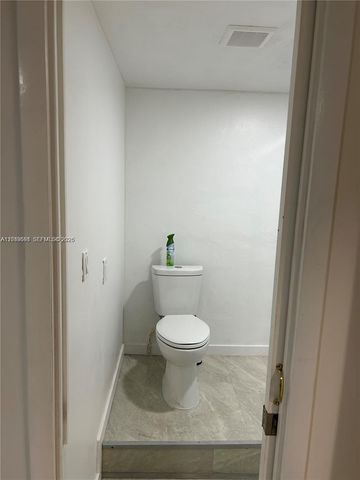 6773 Dogwood Dr 1, Miramar, FL 33023