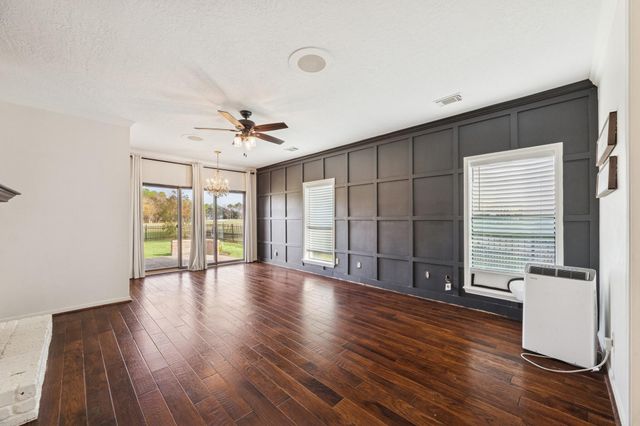 4202 Masters Drive, League City, TX 77573