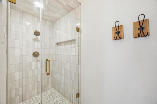 4202 Masters Drive, League City, TX 77573