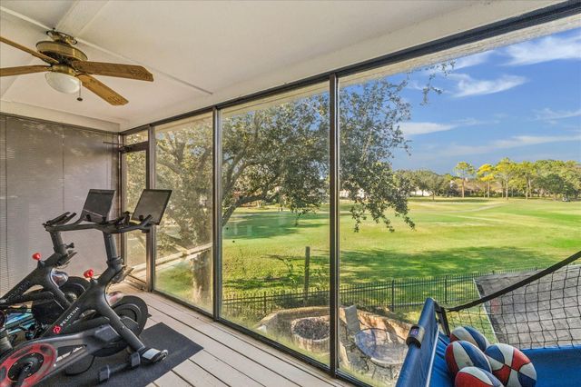 4202 Masters Drive, League City, TX 77573