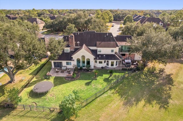 4202 Masters Drive, League City, TX 77573