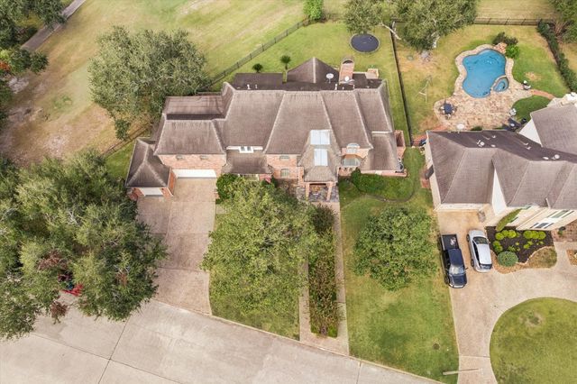 4202 Masters Drive, League City, TX 77573